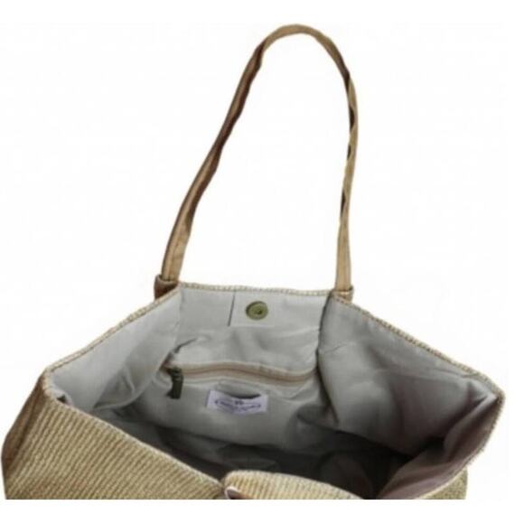 Much Et Muchette Chic Gold Metallic Shoulder Bag with Wicker Bottom - Picture 4 of 4